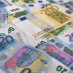 The Ultimate Guide to Investing: Building Wealth for the Long Term