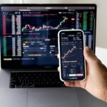 Global Markets Surge to Record Highs Amid Easing Geopolitical Tensions and Tech Rally