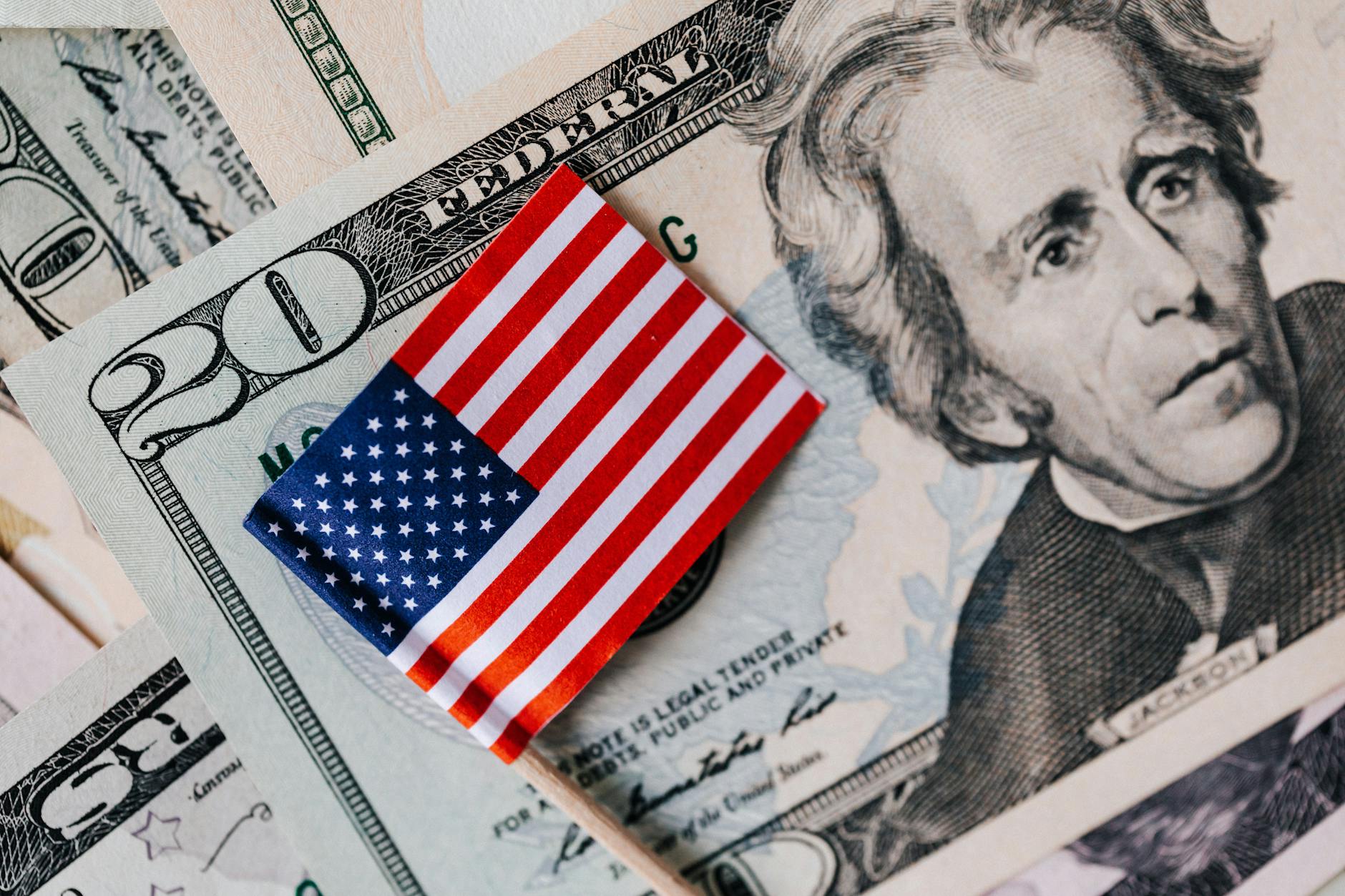 Global Markets Rally on Strong US Growth, Fed Rate Bets Shift, and Asia’s Currency Moves