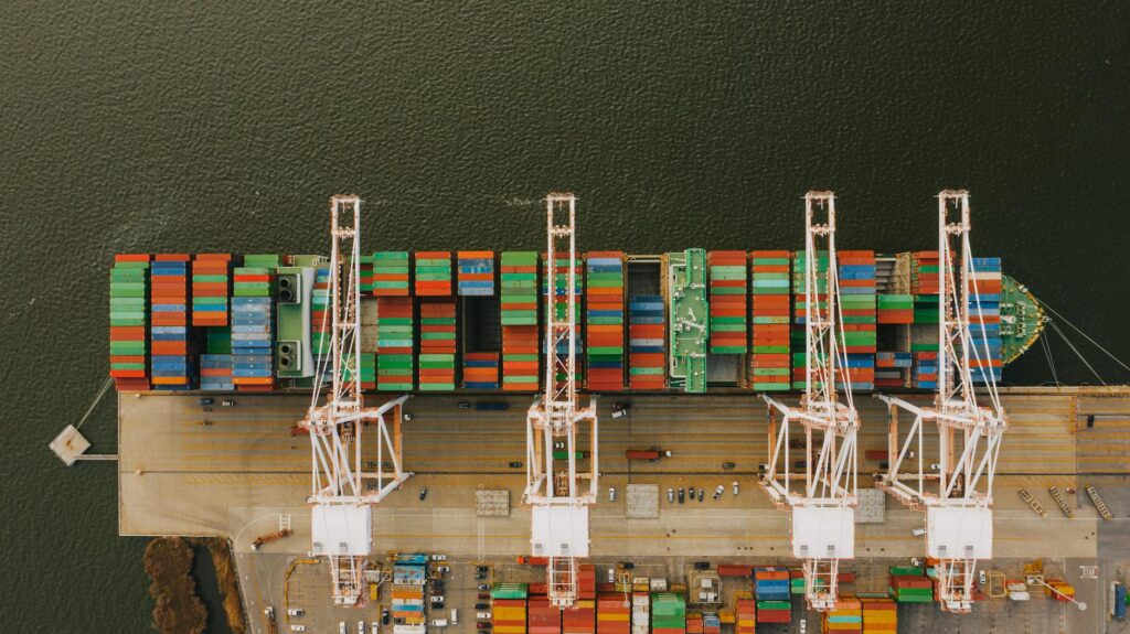 Global Markets Reel as U.S. Tariff Surge Sparks International Trade Turmoil